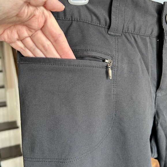 Columbia Mumbai Mover Pants II Black Hiking Outdoor Omnishield Womens Sz 6 Short - Picture 8 of 11